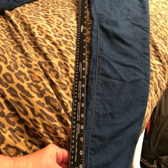 J BRAND size 30 blue jeans Jegging style “ELECTRIC “lightweight - Picture 12 of 13